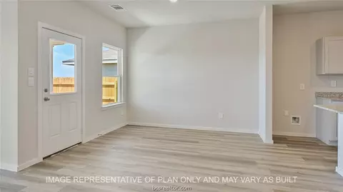 5535 Harriet St, Bryan, TX 77803 photo 4