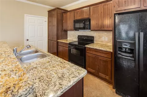 Kitchen - 3362 Keefer Loop, College Station, TX 77845 photo 4 of 4