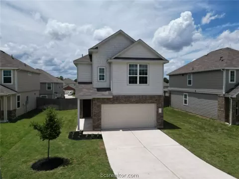 982 Rice Dr, Bryan, TX 77803