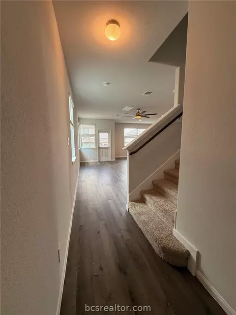 Entry Way - 982 Rice Dr, Bryan, TX 77803 photo 2 of 2