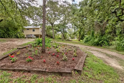 Exterior - 9997 Calhoun Rd, Bryan, TX 77808 photo 10 of 16