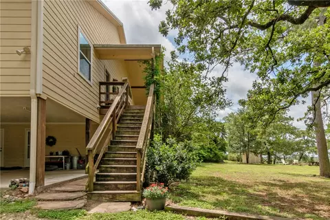Exterior - 9997 Calhoun Rd, Bryan, TX 77808 photo 9 of 16