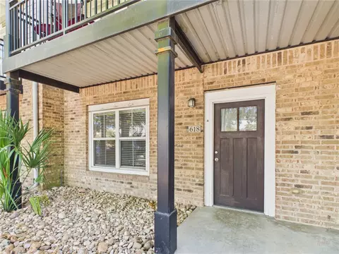 1725 Harvey Mitchell Parkway S 618, College Station, TX 77840