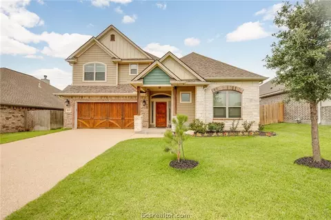 4025 Crestmont Dr, College Station, TX 77845