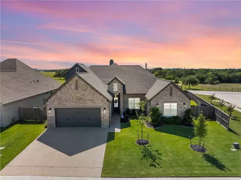 4277 Padova Cir, College Station, TX 77845
