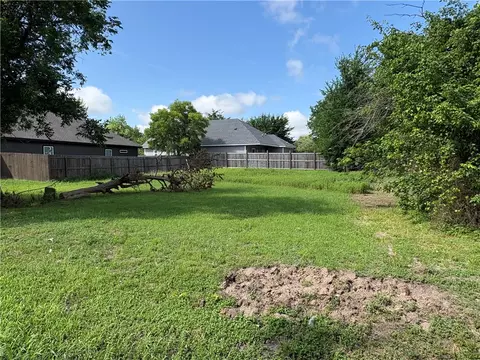 1507 Conroy St, Bryan, TX 77808 photo 5