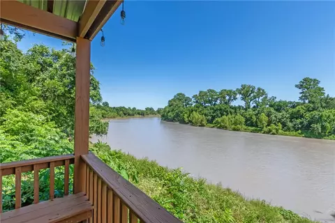 8297 Nemec Ln, Bryan, TX 77807