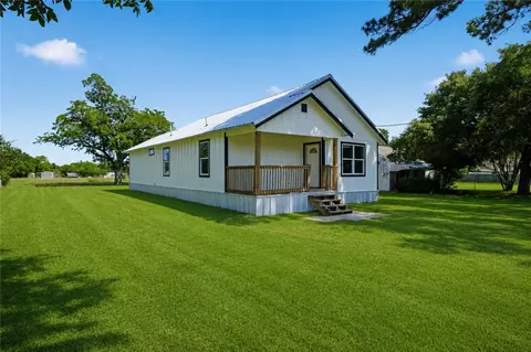 204 S Anderson St, Bremond, TX 76629