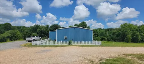 967 Little Mississippi Cemetery Rd, Franklin, TX 77856