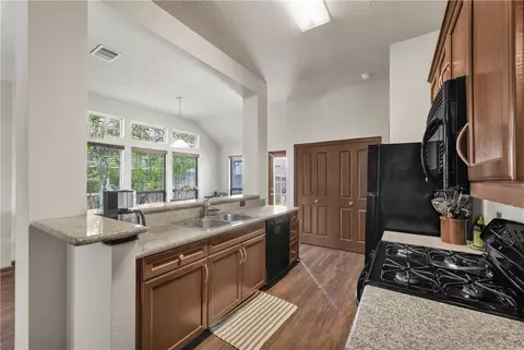 Kitchen - 2025 Positano Loop, Bryan, TX 77808 photo 3 of 5