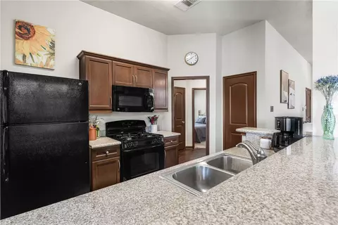 Kitchen - 2025 Positano Loop, Bryan, TX 77808 photo 1 of 5