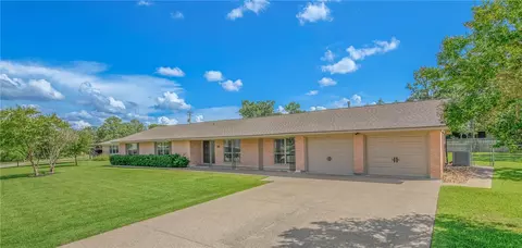 Exterior - 2308 Morningside Dr, Bryan, TX 77802 photo 9 of 9