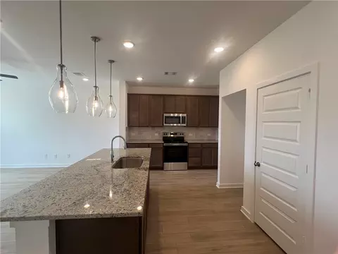 Kitchen - 1927 Sebright Dr, Bryan, TX 77807 photo 2 of 3