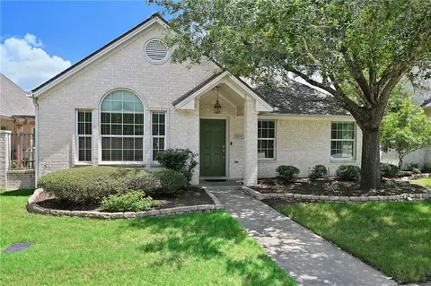 5014 Spearman Dr, College Station, TX 77845
