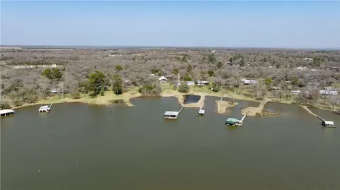 9360 Riley Green Rd, Franklin, TX 77856