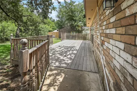 Exterior - 3703 Stillmeadow Dr, Bryan, TX 77802 photo 7 of 12