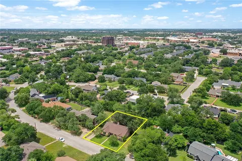 View/Area - 3703 Stillmeadow Dr, Bryan, TX 77802 photo 2 of 3