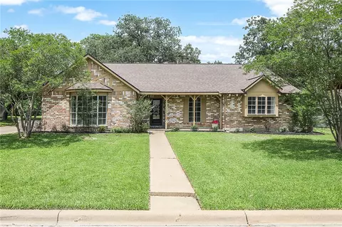 Exterior - 3703 Stillmeadow Dr, Bryan, TX 77802 photo 3 of 12