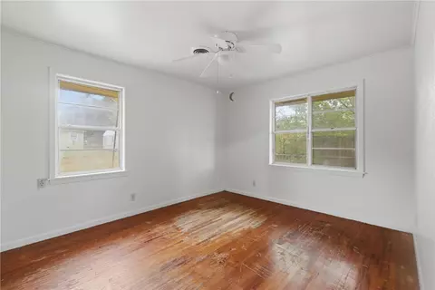 1506 E 29th St, Bryan, TX 77802 photo 8