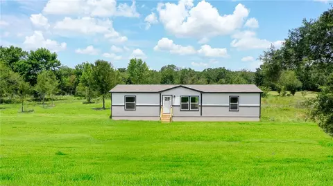9960 Goose Prairie Rd, Midway, TX 75852