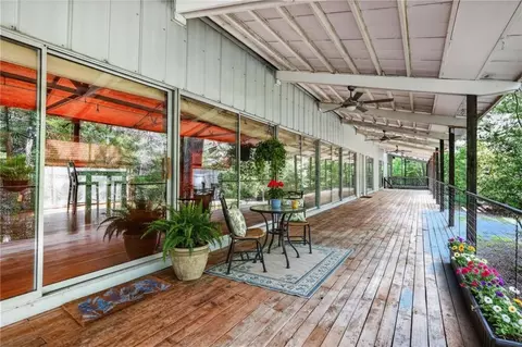 2504 Raintree Dr, College Station, TX 77845
