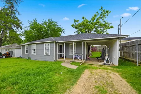Exterior - 3006 First St, Bryan, TX 77801 photo 2 of 6