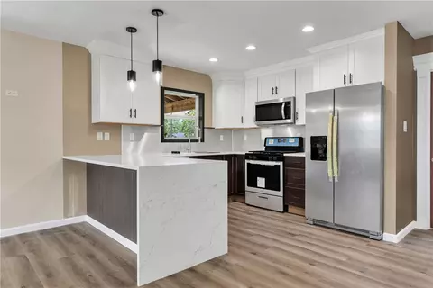 Kitchen - 2105 Cabot Cir, Bryan, TX 77803 photo 3 of 5