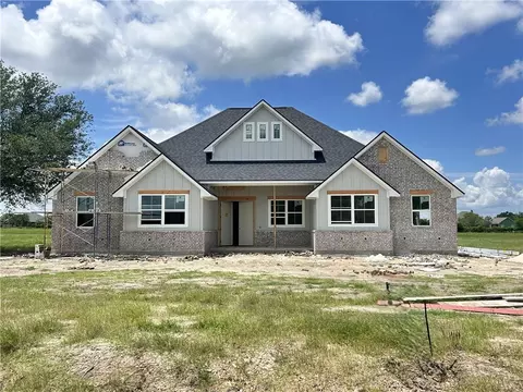 6923 Ellehue Ln, Bryan, TX 77808
