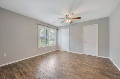 Bedroom - 2505 Willow Bend Dr, Bryan, TX 77802 photo 2 of 6