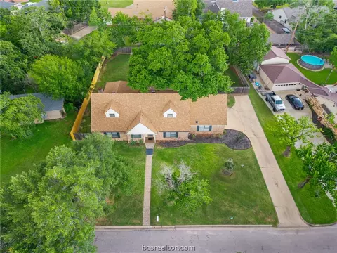 View/Area - 2505 Willow Bend Dr, Bryan, TX 77802 photo 1 of 2