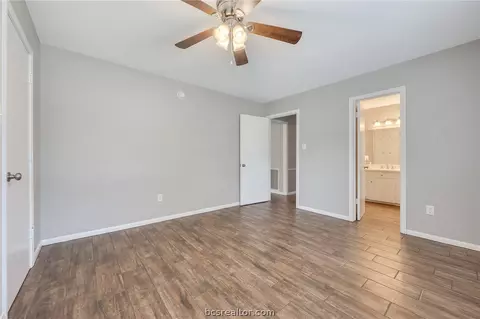 Bedroom - 2505 Willow Bend Dr, Bryan, TX 77802 photo 3 of 6