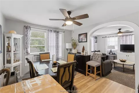 Dining - 402 Hill St, Bryan, TX 77803 photo 1 of 1