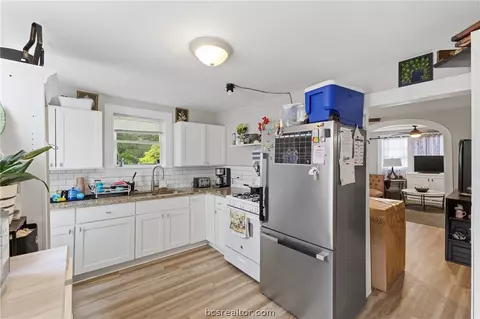 Kitchen - 402 Hill St, Bryan, TX 77803 photo 1 of 1