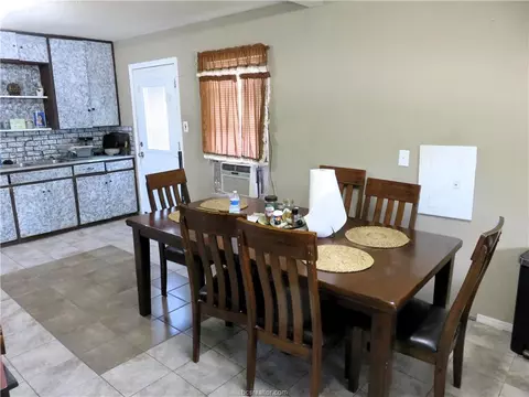 Dining - 1413 Sandy Point Rd, Bryan, TX 77803 photo 1 of 1