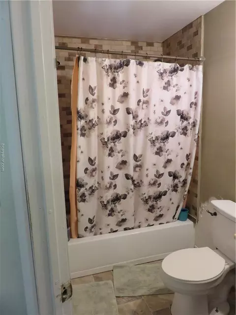 Bath - 1413 Sandy Point Rd, Bryan, TX 77803 photo 1 of 1