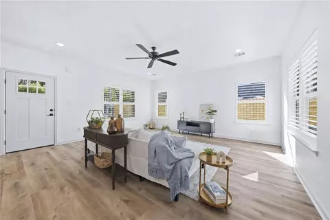 Living - 1013 E 26th St, Bryan, TX 77803 photo 2 of 4