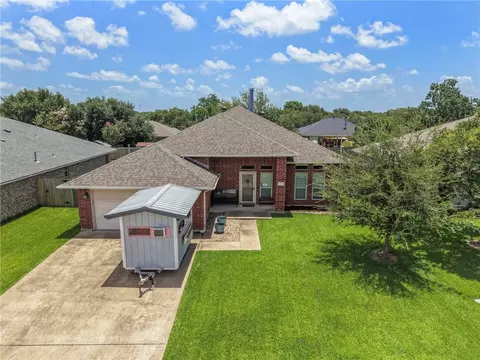 1208 Portsmouth Ct, College Station, TX 77845