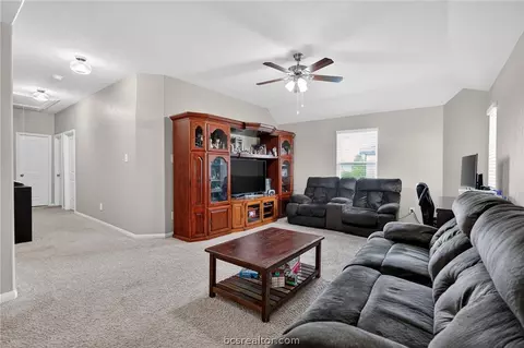 Entry Way - 4718 Milagro Loop, Bryan, TX 77807 photo 2 of 2