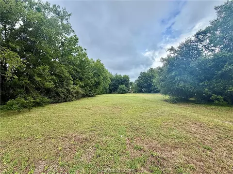 901 E Martin Luther King Jr St, Bryan, TX 77803