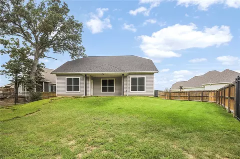 Exterior - 2135 Mountain Wind Loop, Bryan, TX 77807 photo 5 of 8