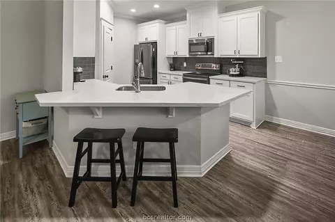 Kitchen - 2135 Mountain Wind Loop, Bryan, TX 77807 photo 1 of 4