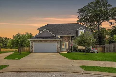 2135 Mountain Wind Loop, Bryan, TX 77807
