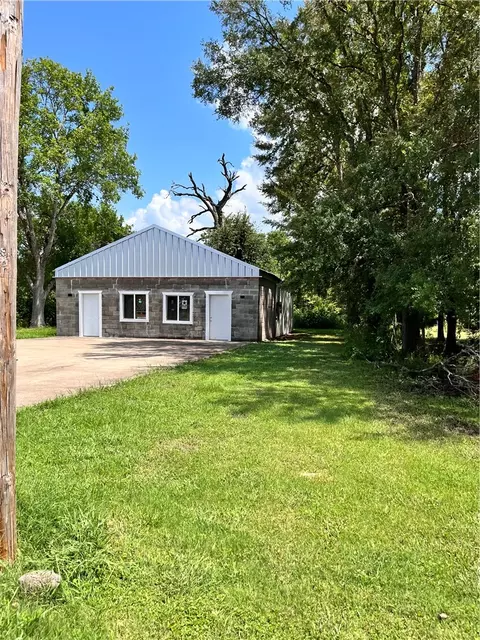 1101 W Washington, Navasota, TX 77868