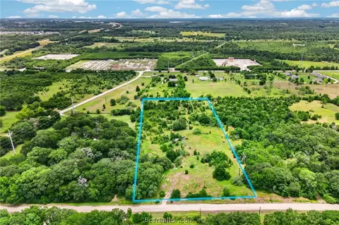 5955 Lynette Cir, Bryan, TX 77807
