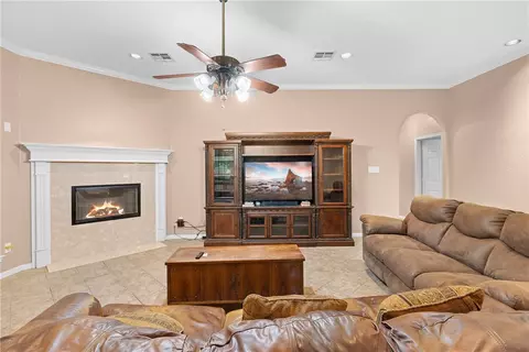 Living - 4863 Blazing, Bryan, TX 77808 photo 1 of 2
