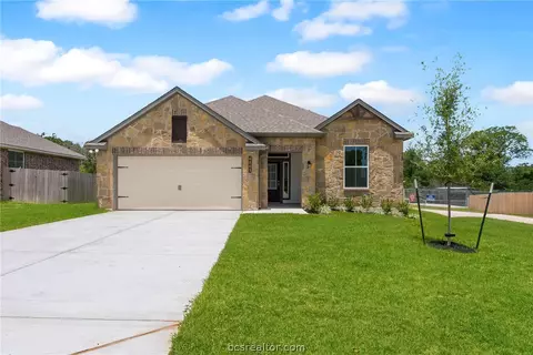 4803 Underbrush Xing, College Station, TX 77845