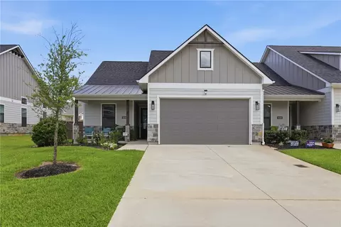 5046 Mooney Falls Dr, Bryan, TX 77802
