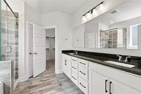 Bath - 4110 Snapdragon Ln, Bryan, TX 77845 photo 1 of 5