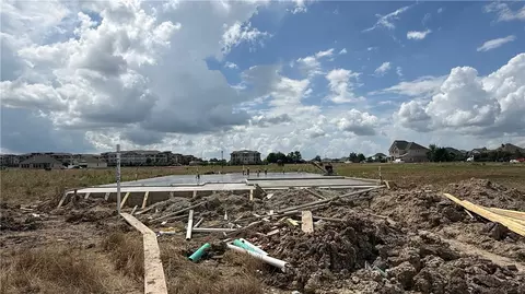 4105 Snapdragon Ln, Bryan, TX 77845