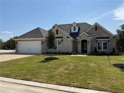 4608 Coral River Rd, College Station, TX 77845